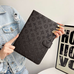 Classic Monogram iPad Case Black Printing-CYLV108