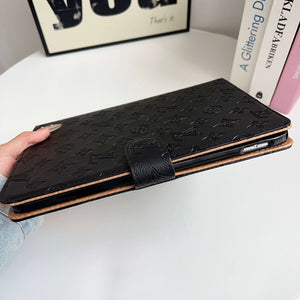 Classic Monogram iPad Case Black Printing-CYLV108