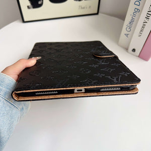 Classic Monogram iPad Case Black Printing-CYLV108