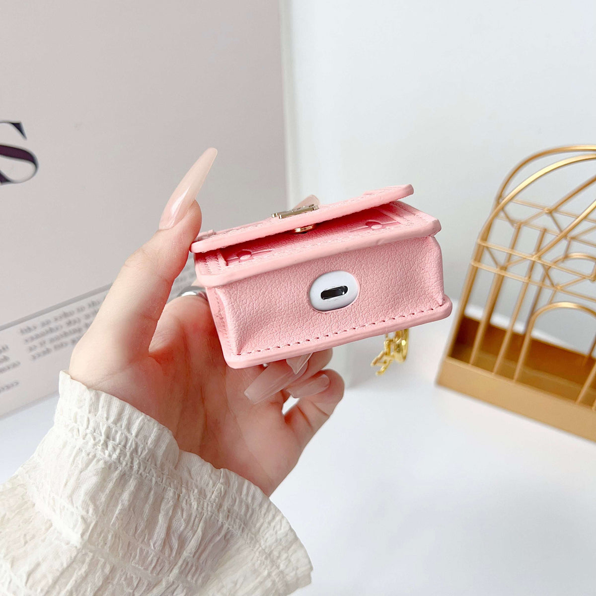 High-quality Monogram AirPods Cases Pink-CYLV120